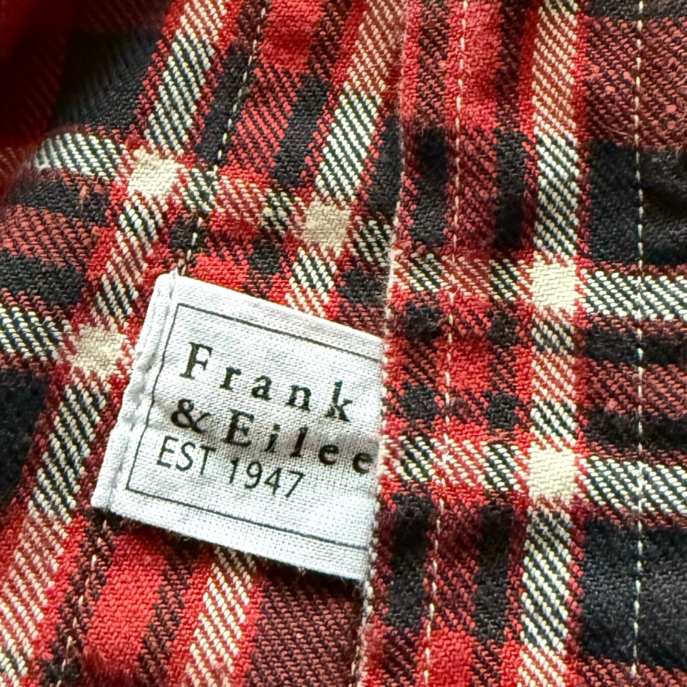 Frank & Eileen red and black plaid button up shirt XS - Picture 7 of 10